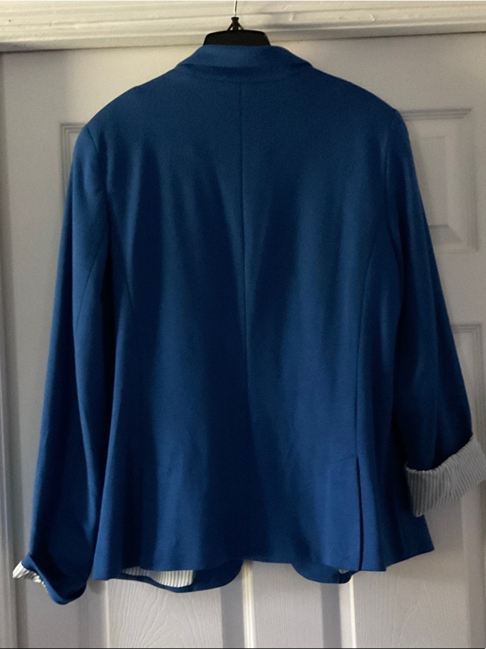 Tailored Women's Blue Blazer Jacket - Picture 2 of 3